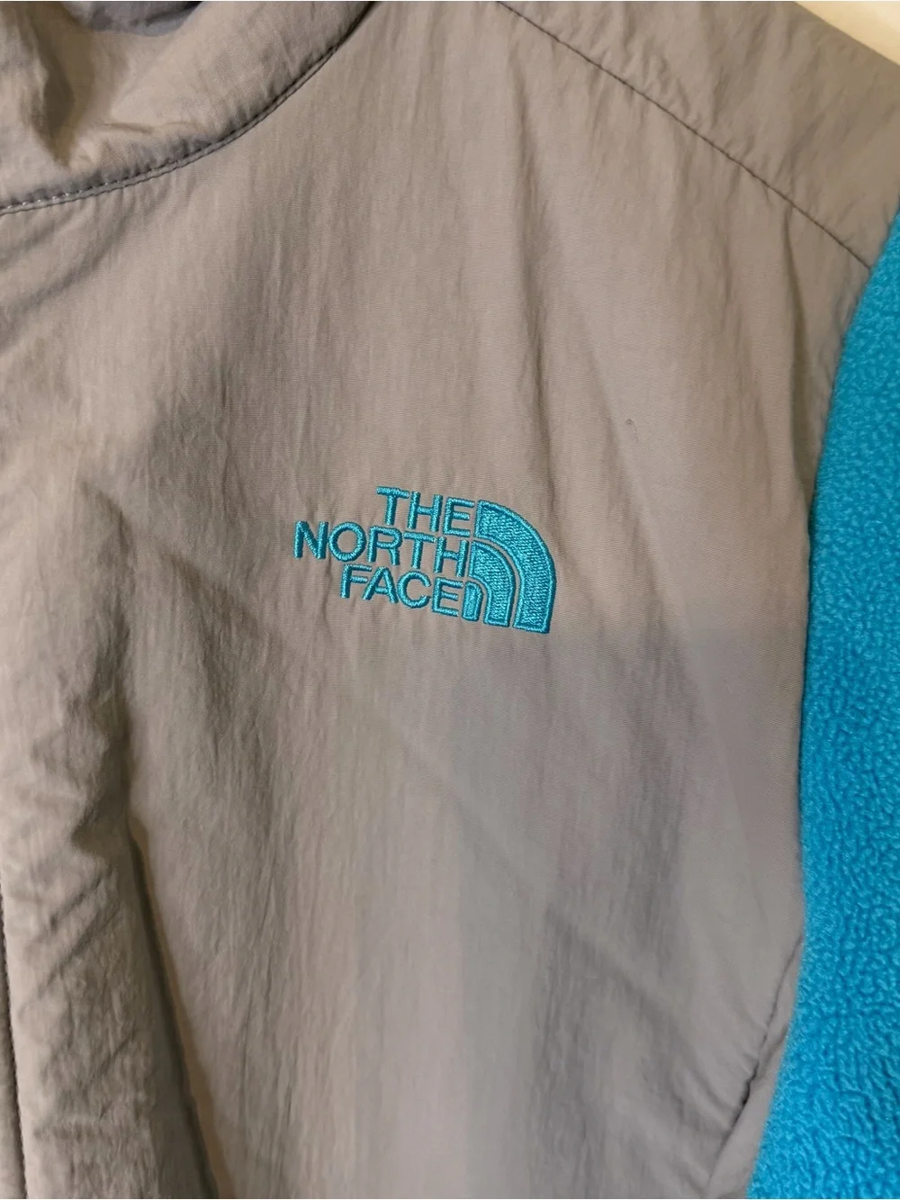 The North Face Girls XL 18 Fleece Jacket Blue Gray Full Zip Lightweight Coat